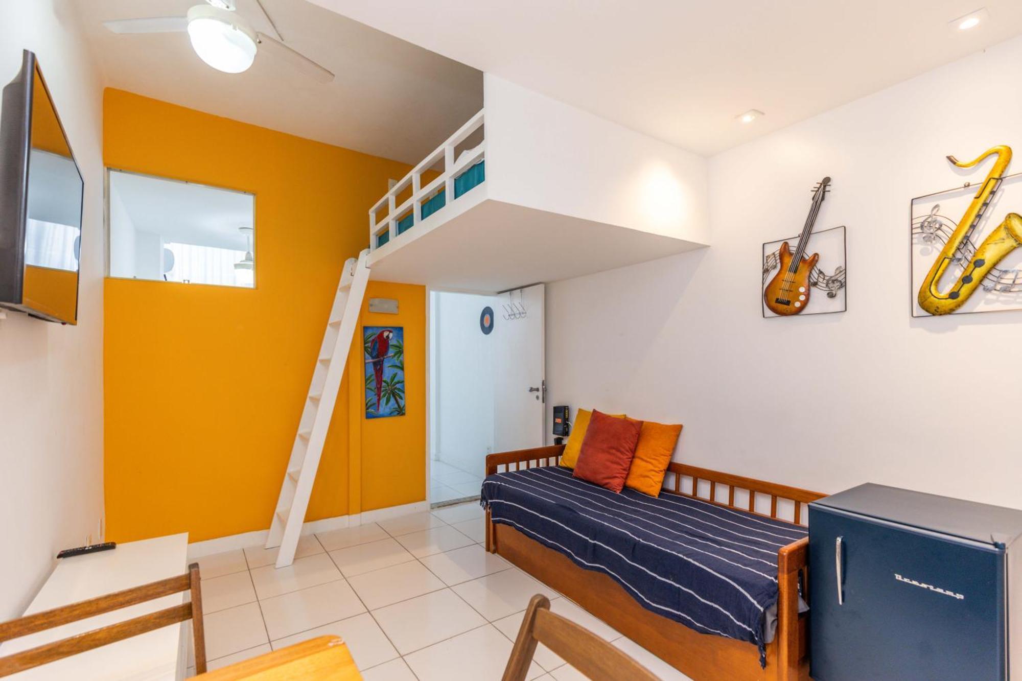 109 Ipanema Tom Jobim Apartemen